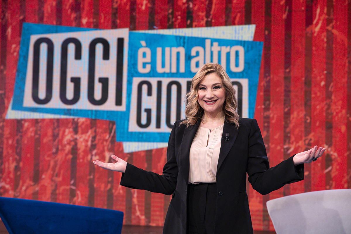 Serena Bortone Oggi è un altro giorno Rai1